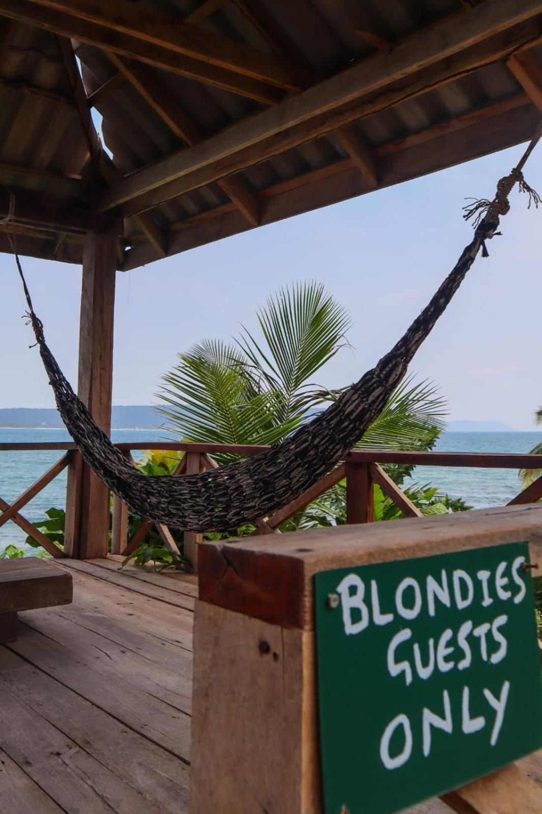 Blondies Koh Rong Villa Sok San Village Exterior foto